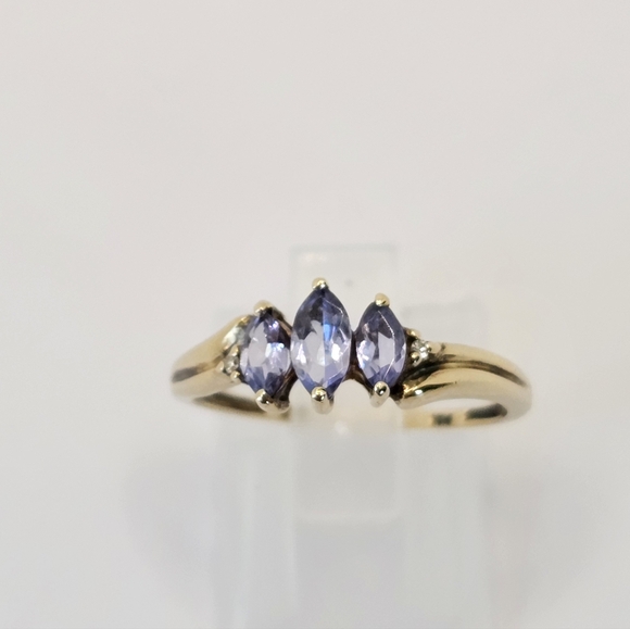 Marquise Cut Genuine Tanzanite & Diamond Ring 10K Yellow Gold Size 7 - Picture 1 of 15